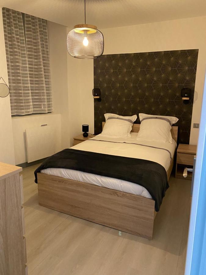 Residence Avec Un T3 Un T2 Et Un Studio En Centre Ville D آرجول جازو المظهر الخارجي الصورة
